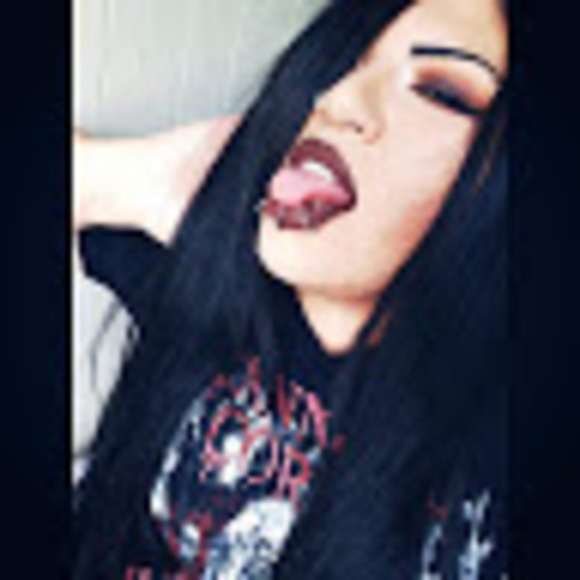 Meet your Posher, Skylar - Picture 1 of 1